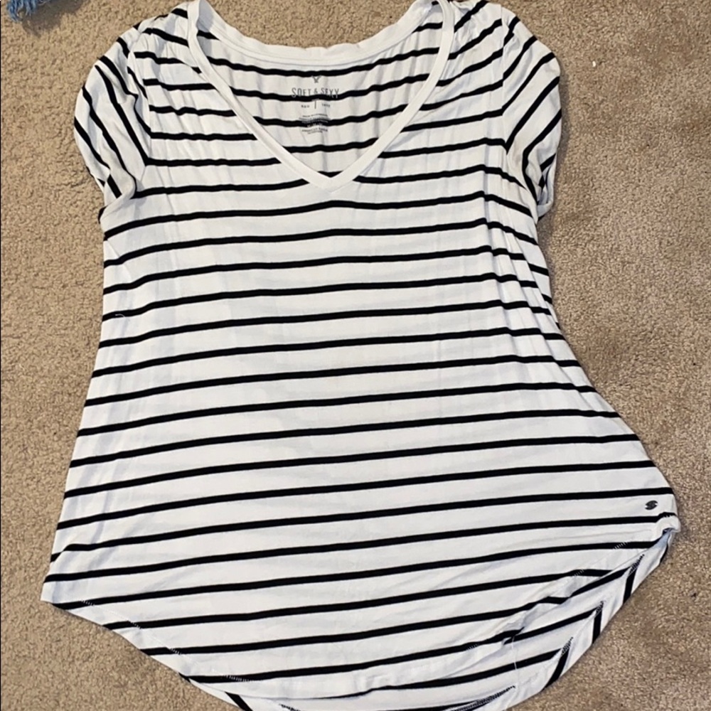 American Eagle Soft Tee